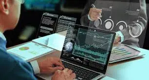 Desarrollo de software empresarial seguro y escalable